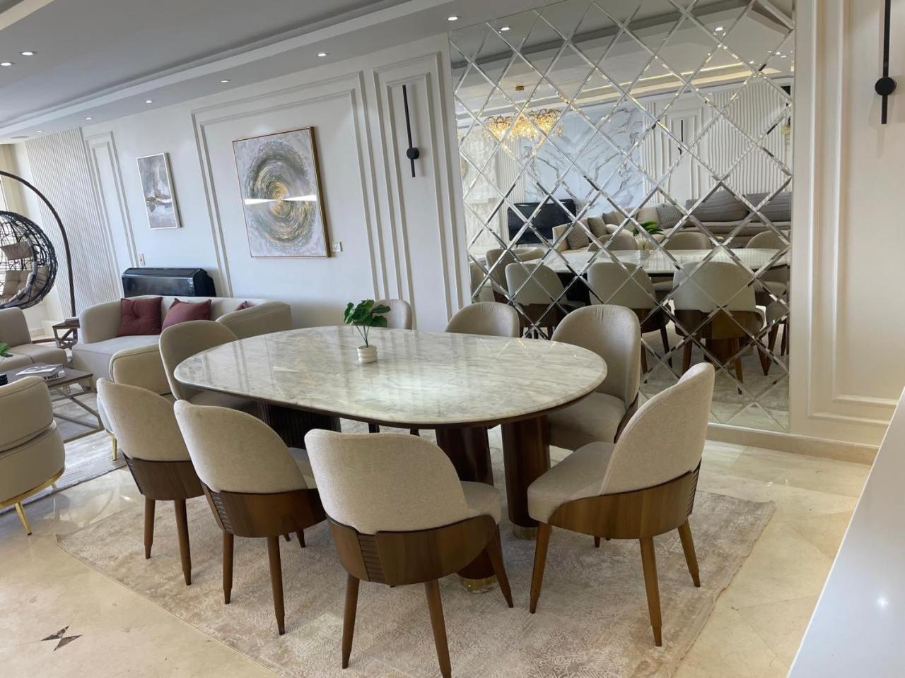 Brand New Magnificent View Apartment *